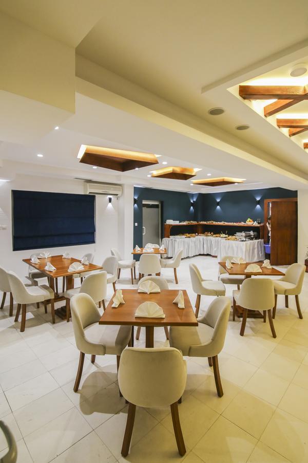 View Inn Boutique Hotel สโกเปีย ภายนอก รูปภาพ
